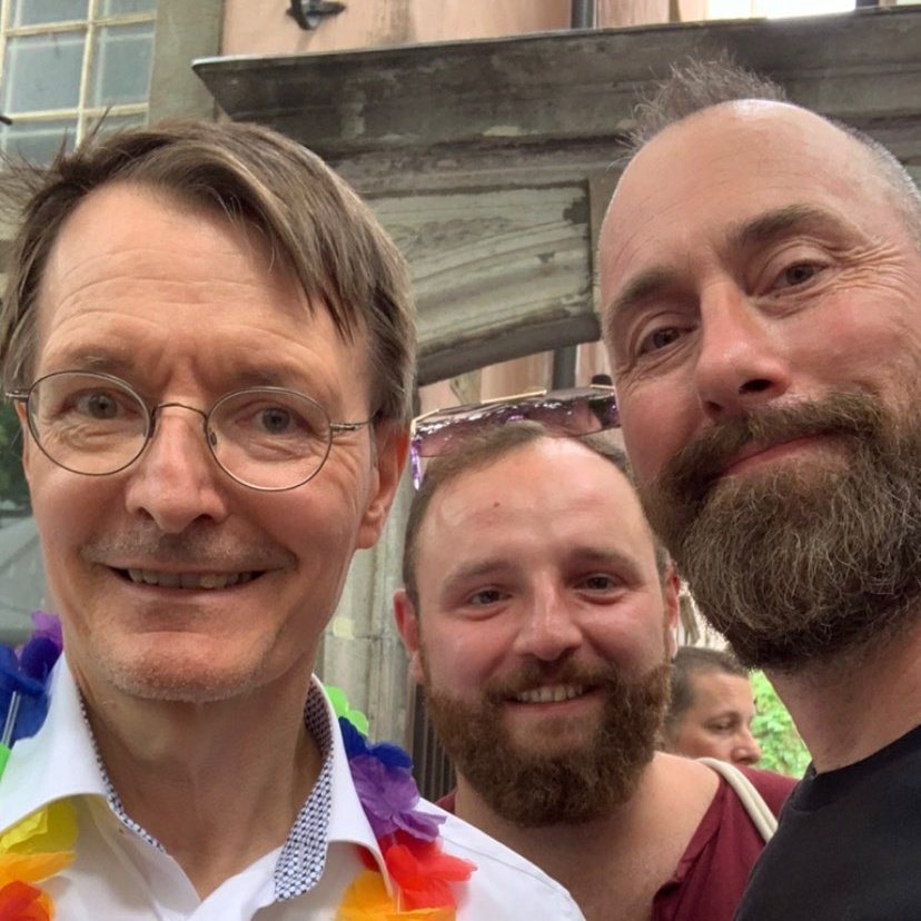 Projekt 100% MENSCH tweet media