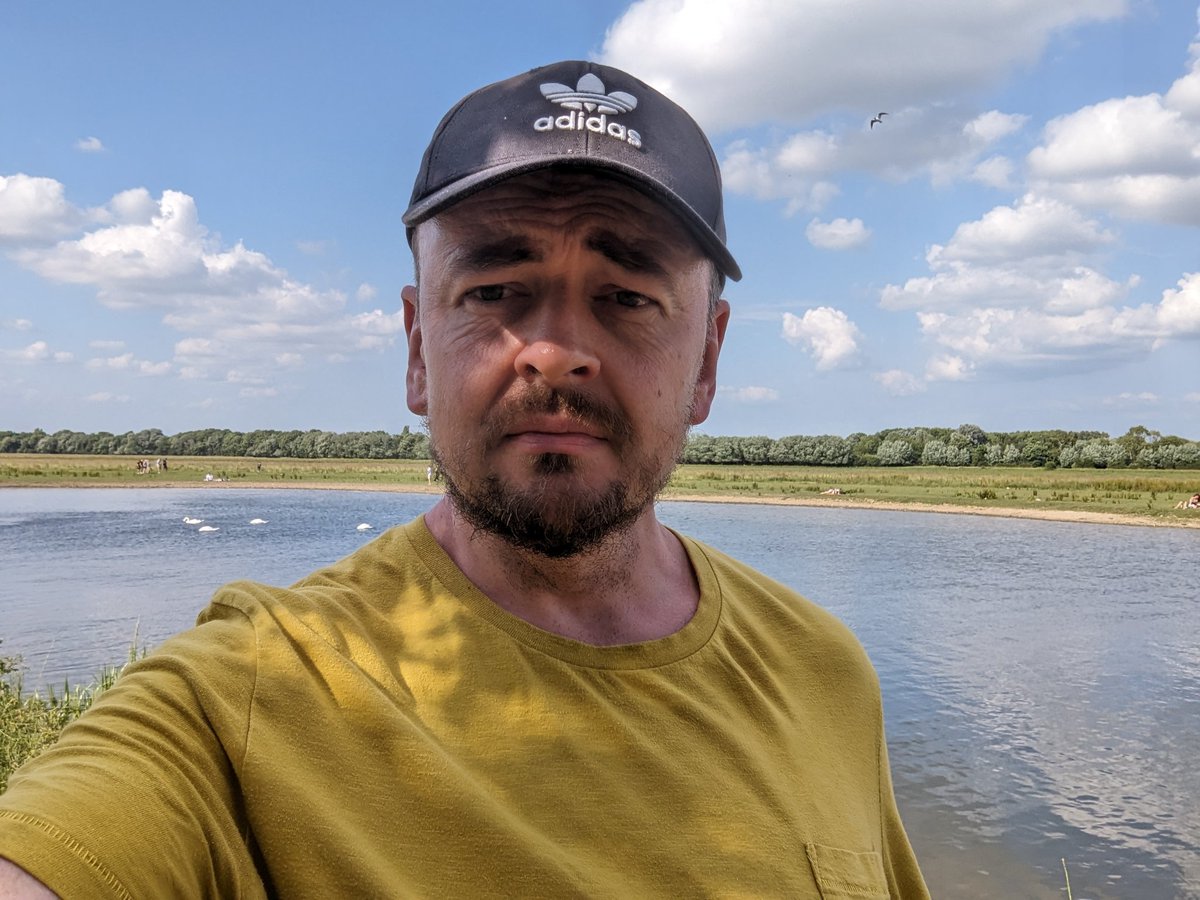 WillCardale4536's tweet image. 57km achieved 🥾💪so far in 2023 along the West Berks, Oxfordshire &amp;amp; Buckinghamshire sections of the #ThamesPath! 
Oxon/Glos up next
Warm, blue skies &amp;amp; verdant green shoots by the riverside!
#walkingweekends #walkyourway #walksinthecountryside #walkingachievements #thamespath