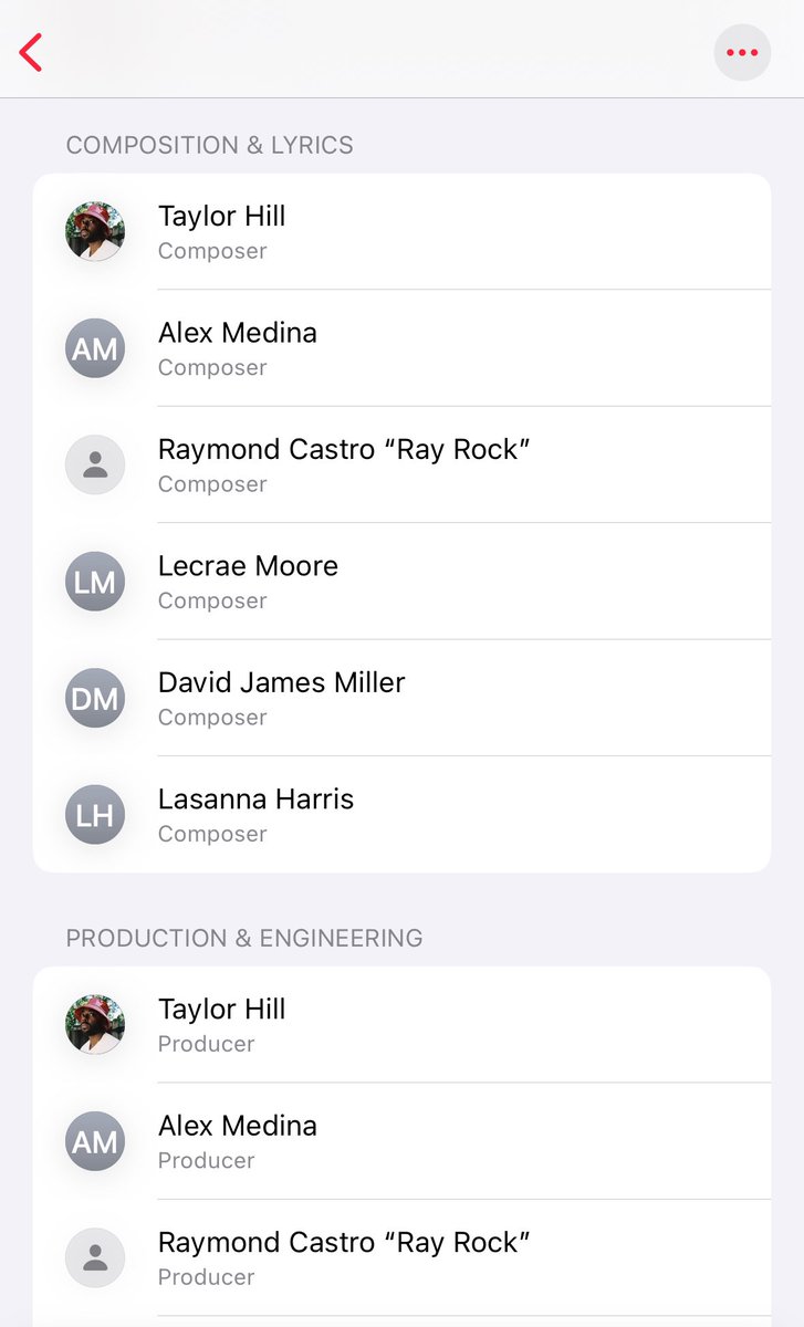 mrmedina's tweet image. Apple Music on iOS 17 will show song credits 👀