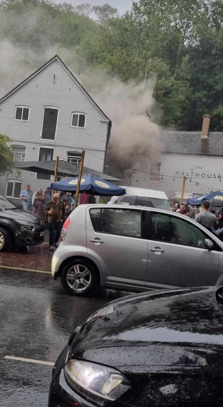 Telford Live! on Twitter "BREAKING NEWS pics coming in of The Malthouse fire tonight... 