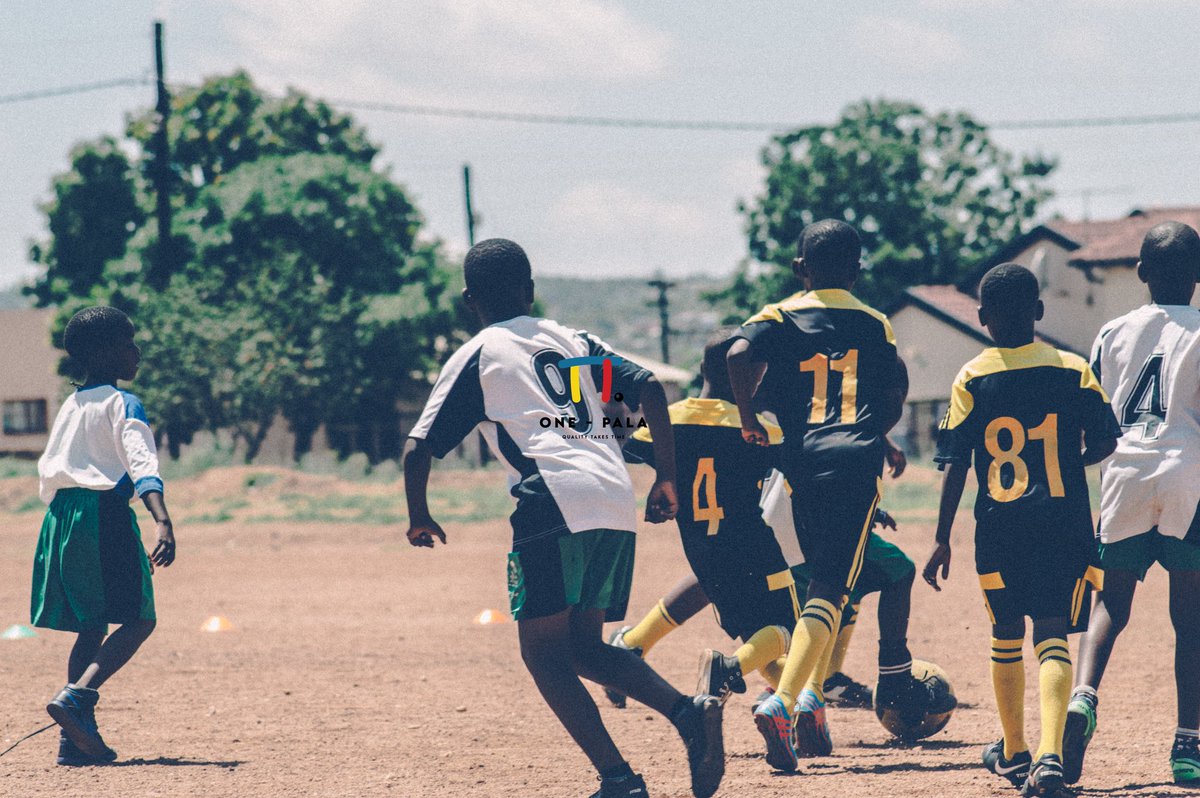 OnePalaLeague's tweet photo. In the world of One-Pala Soccer, we are kings of the Streets.
#soccer #soccergame #onepalasoccer #5asidesoccer #onepala #mabopane #5aside https://t.co/5el5YdJQte