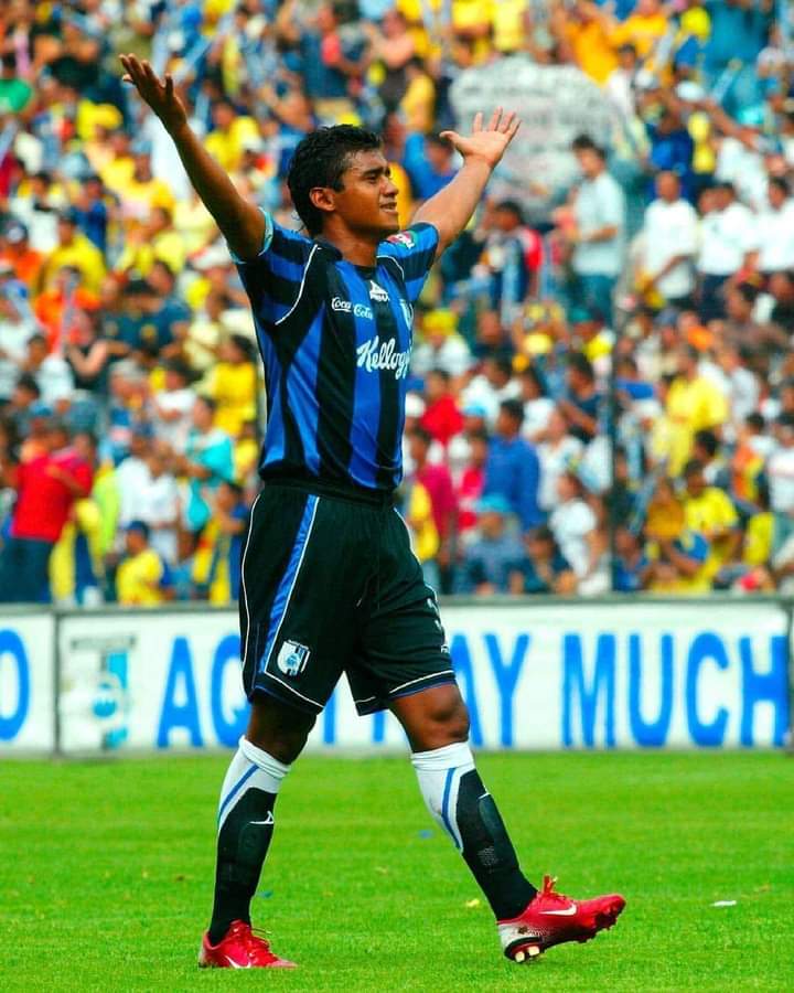 Felicidades <a href="/Club_Queretaro/">Gallos Blancos 🐓</a> por tus 73 aniversario...siempre será un placer ser parte de tu historia.