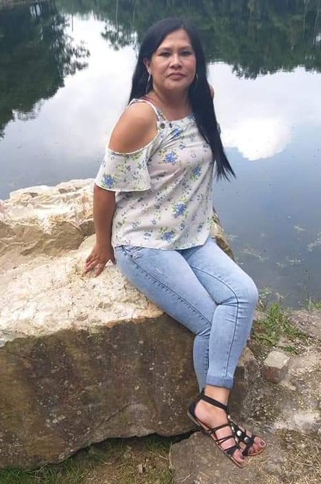 Mi prima me envi&oacute; esta foto cuando estaba cachonda, quiere que se lo meta ❤️🔥https://t.co/iRrfzZ9UAd