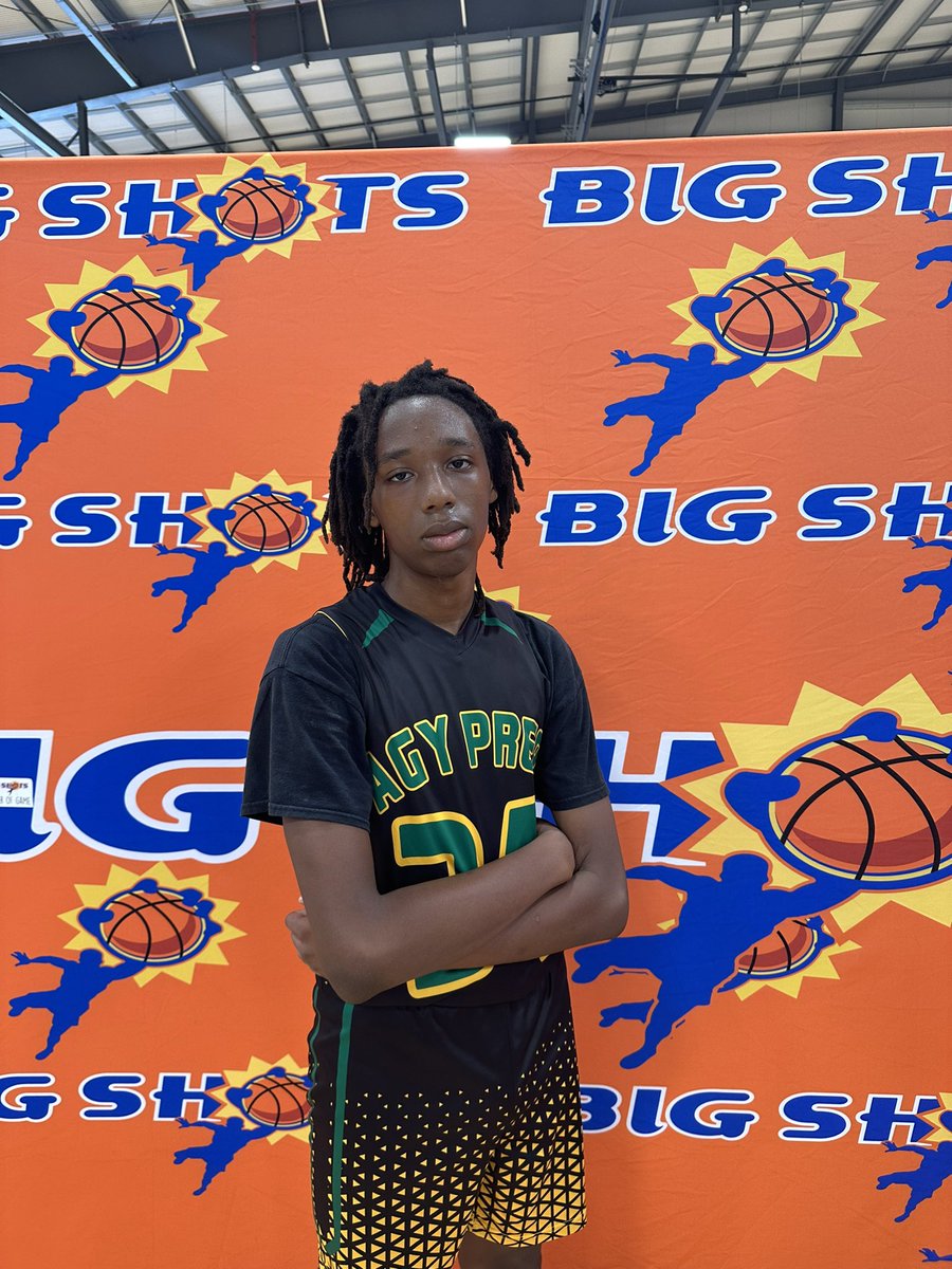BigShotsGlobal's tweet photo. #BIGSHOTS #VABeachlive

13u

AGY Prep 56 
#34 Trey Barres 26pts

NPO 42 
#6 Kam Waller 24pts https://t.co/Rso2zzTK5z