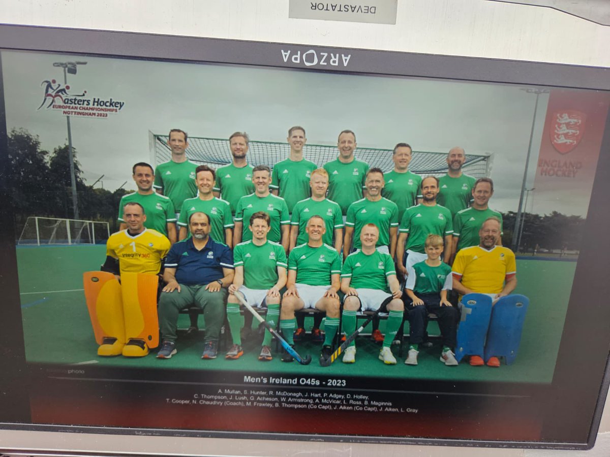 alimcvic's tweet photo. Great time away at the euros with Irish hockey masters in Nottingham.  Pretty unsuccessful tho!😂 https://t.co/PoE0pg7IJz