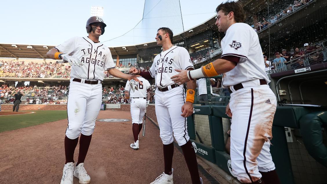 MLB DRAFT: Texas A&amp;M 2023 MLB Draft Guide 

Everything you need to know about Texas A&amp;M’s MLB prospects from seniors out of eligibility to high schoolers and junior college prospects, via <a href="/AggieBsbToday/">AggieBaseballToday (ABT)</a> ⚾️⬇️

(🔗: patreon.com/posts/2023-tex…)