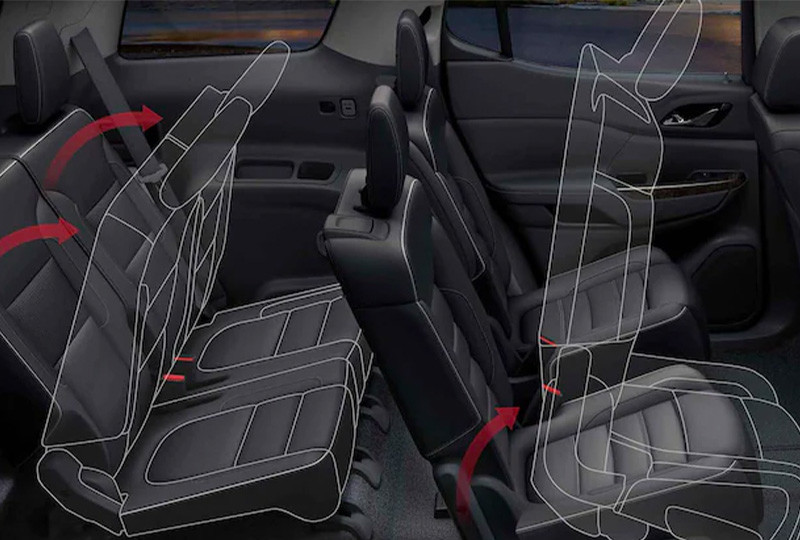 With up to 79 cubic feet of cargo space the #GMCAcadia has the room to get the job done! 💪

🌐  rpb.li/6MqSD

#grandprizenanuet #grandprizeGMC #GMC #Acadia #cargospace #threerows