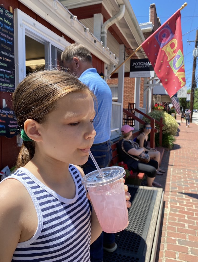 We ❤️ summer in Occoquan! ☀️