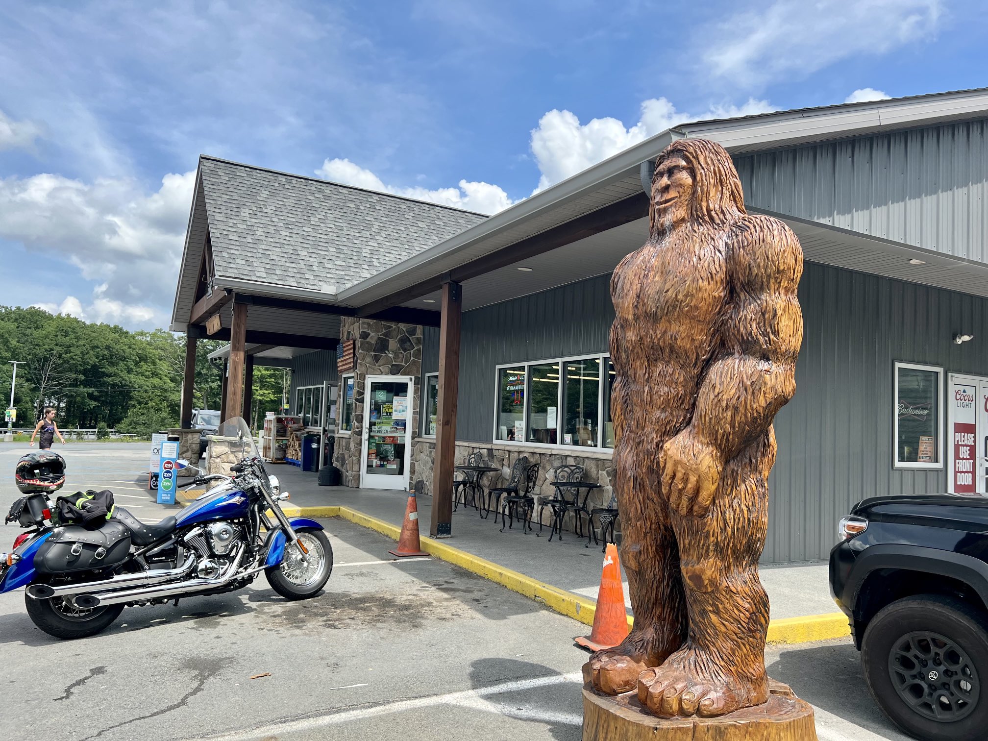 Eric Balchunas on Twitter "All gas stations should have a giant