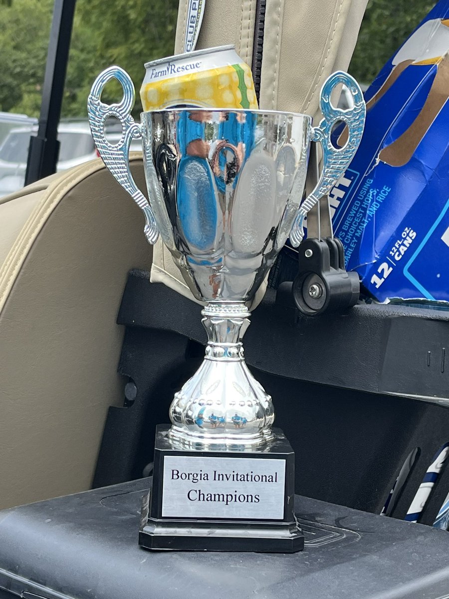 BorgiaInvite's tweet photo. The Seniors are your 2023 Borgia Invitational Champions https://t.co/OPA19eoc7Y