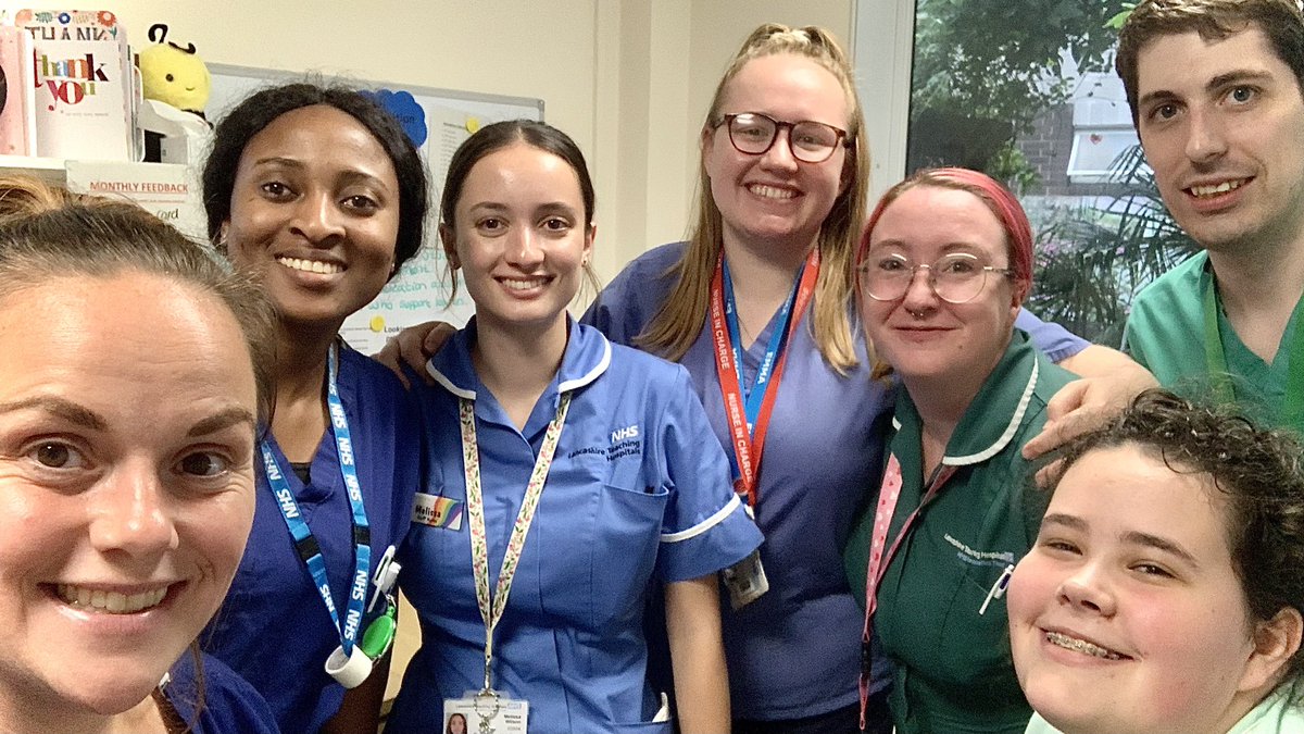 DigitalLead4813's tweet image. Big shout out to @team_2a_ward for supporting me through my first bank shift back on a ward environment in 19 months! Today I felt nervous, but it was great to be working alongside this team that I have known for many years, who provided excellent care with compassion. #teamneuro