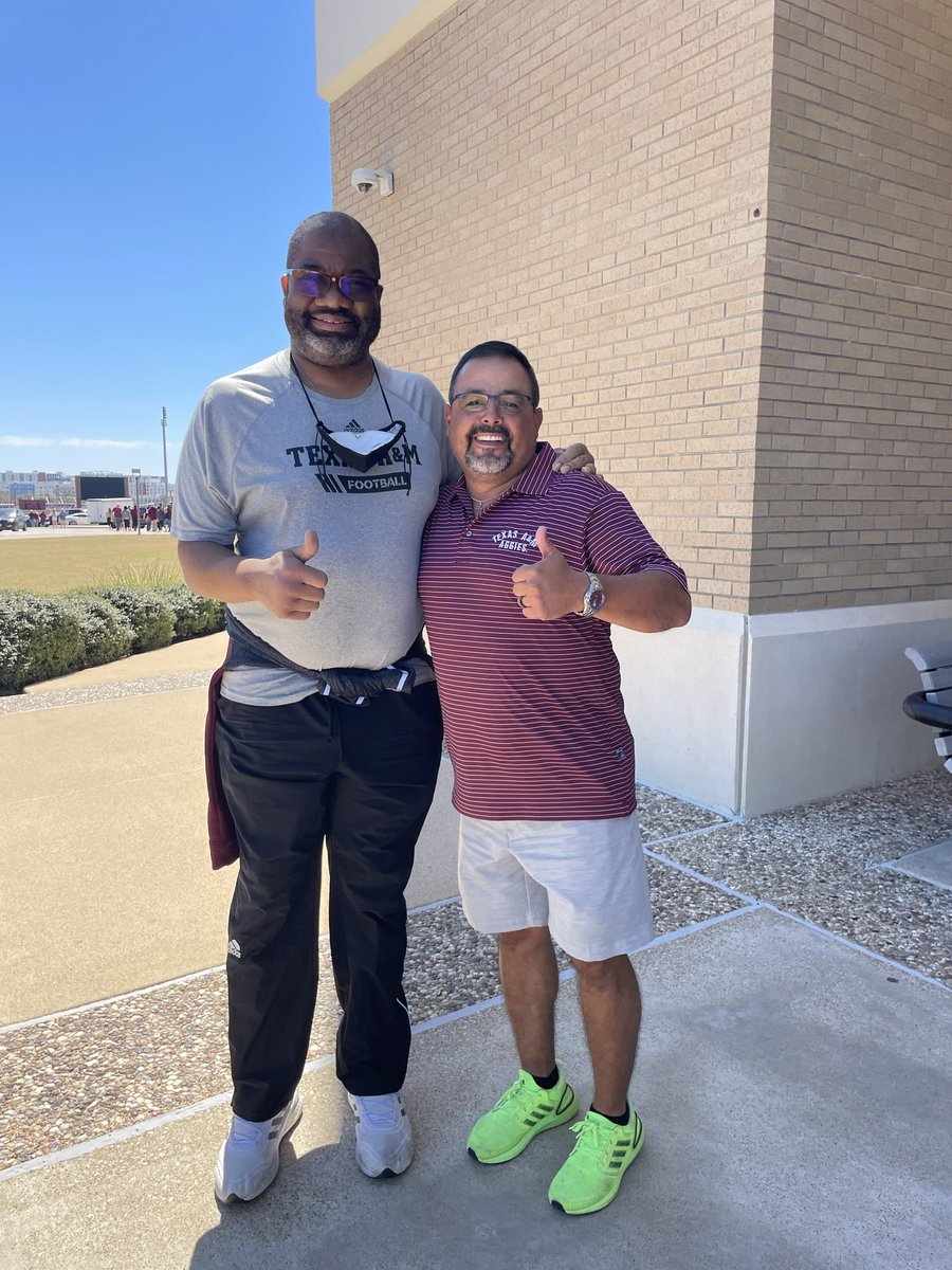 Vtron1107's tweet photo. #RipTP #GigEm
@AggieFootball https://t.co/2njjkQ2tqx