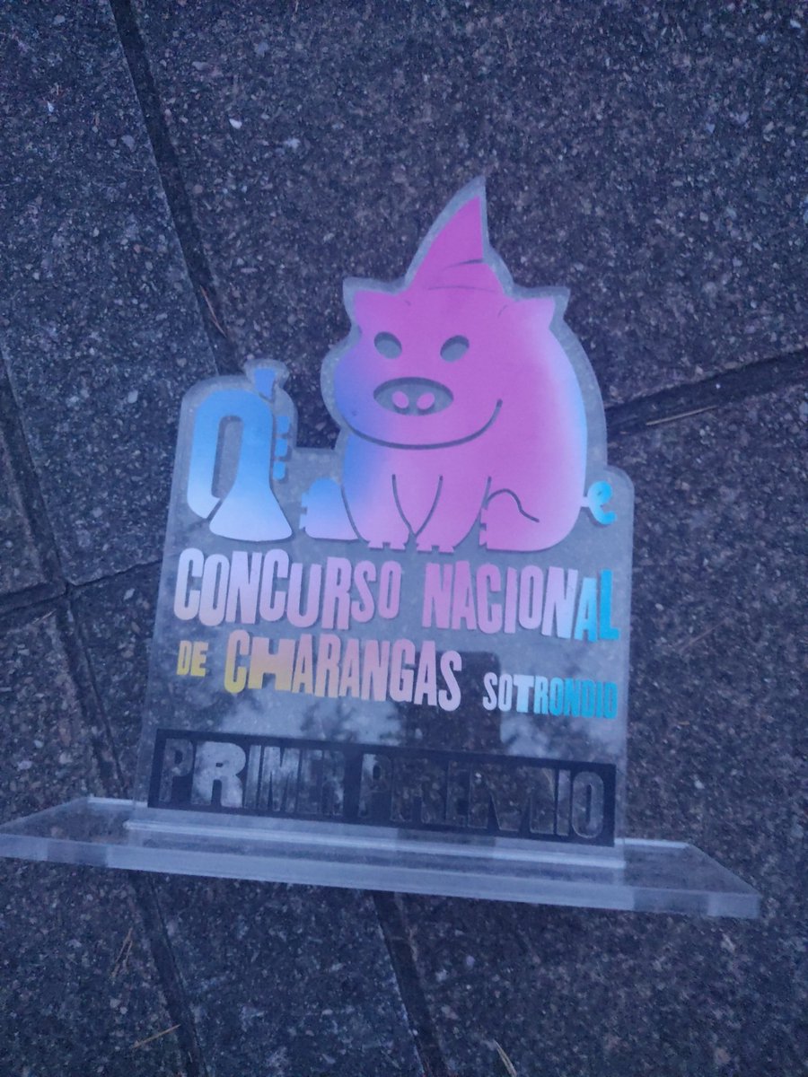 Tocabemolls's tweet photo. 🟡1r Premi al concurs Nacional de Charangas de Sotrondio
🟡 1r Premi Popular (públic)

Visca la TOCABEMOLLS https://t.co/RybtMZ76oQ
