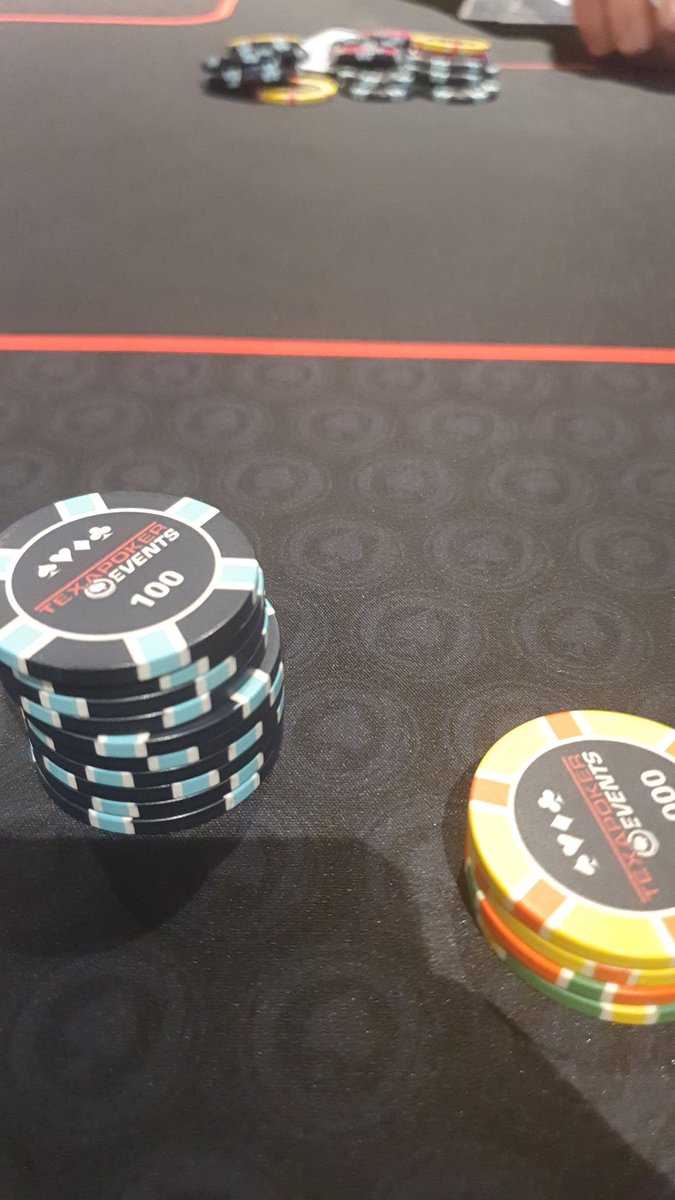 MORAJordan14's tweet photo. 1er tournoi en casino au @casinopornic pour le bigstack 👌 https://t.co/TqA0kBEB9A