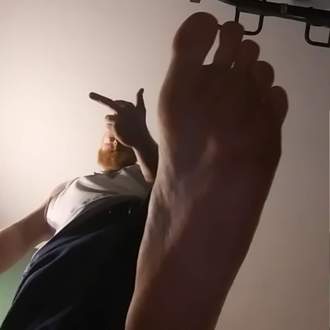 CASHMASTERTONY1's tweet photo. This is your view before I stomp your face for not sending my cash!
#caahmaster #cashfags #cashdrain #cashcow #cashatm #cashrape #fagatm #fagtax #finsub #finslave #finserv #FinDom #findomdrain #findomdom #feetcontent #feetfethish #FOOTFETİSH #footworshi̇p #ALPHA #moneyslaves https://t.co/8HzYzxq7sD