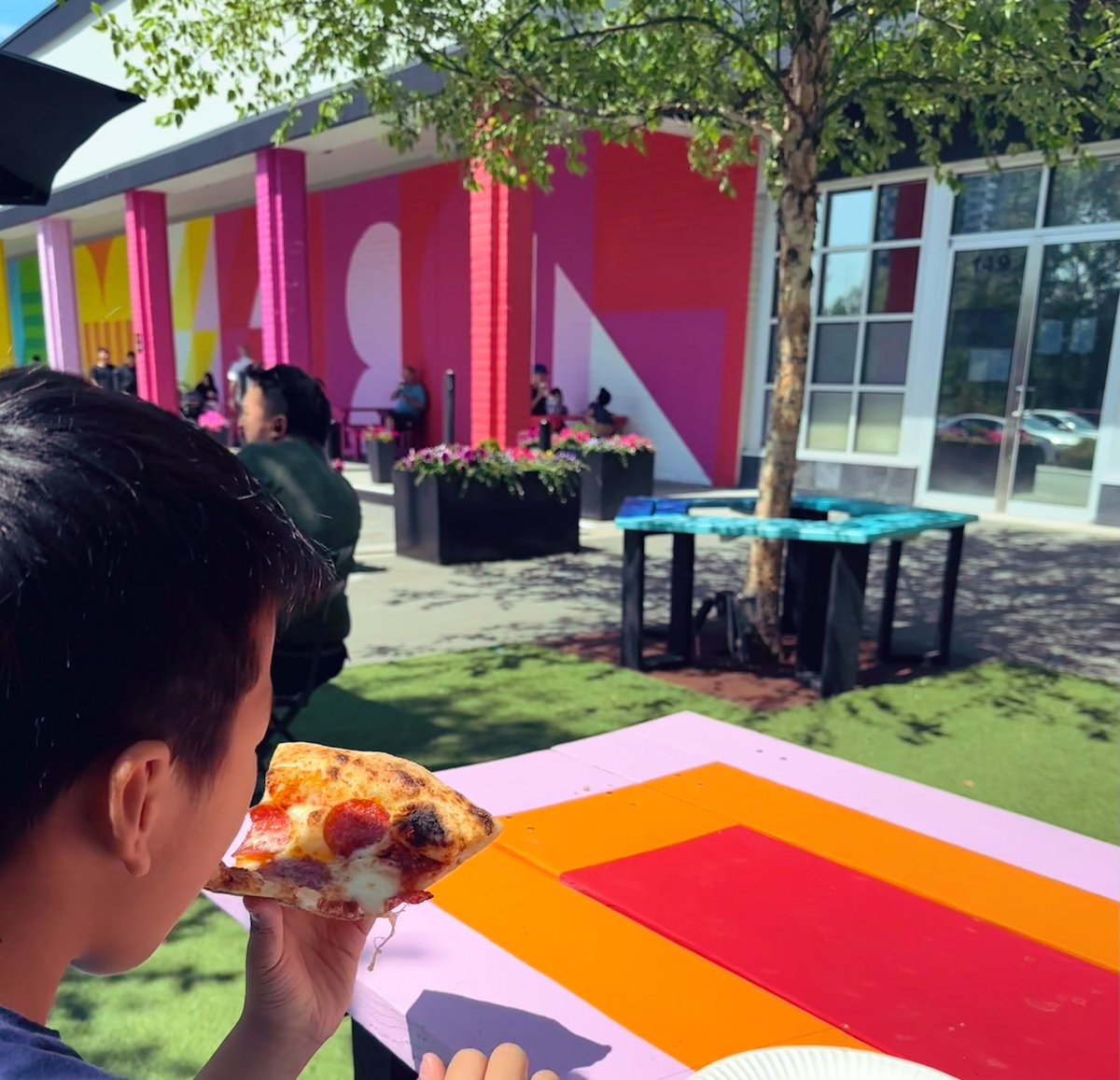Kᴀᴛʀɪɴᴀ Cʜᴇɴ (陳葦蓁) (@katrinachome) on Twitter photo Have you been to <a href="/TCOLougheed/">TCOLougheed</a>’s beautiful outdoor eating area? It’s a perfect place to hang out and have a bite on a nice sunny day like today! ☀️
#Burnaby #SupportLocal Have you been to <a href="/TCOLougheed/">TCOLougheed</a>’s beautiful outdoor eating area? It’s a perfect place to hang out and have a bite on a nice sunny day like today! ☀️
#Burnaby #SupportLocal