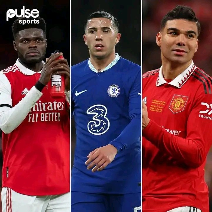 NewesT_PromoteR's tweet photo. Start one, bench one, sell one😉

🇬🇭 Thomas Partey (Arsenal)
🇦🇷 Enzo Fernandez (Chelsea)
🇧🇷 Casemiro (Manchester United) 

Arsenal Chelsea Manchester United 
#onana #ManchesterUnited #Chelsea #Arsenal #epl #partey #Fernandez #Casemiro https://t.co/rbaC3ZSd4c