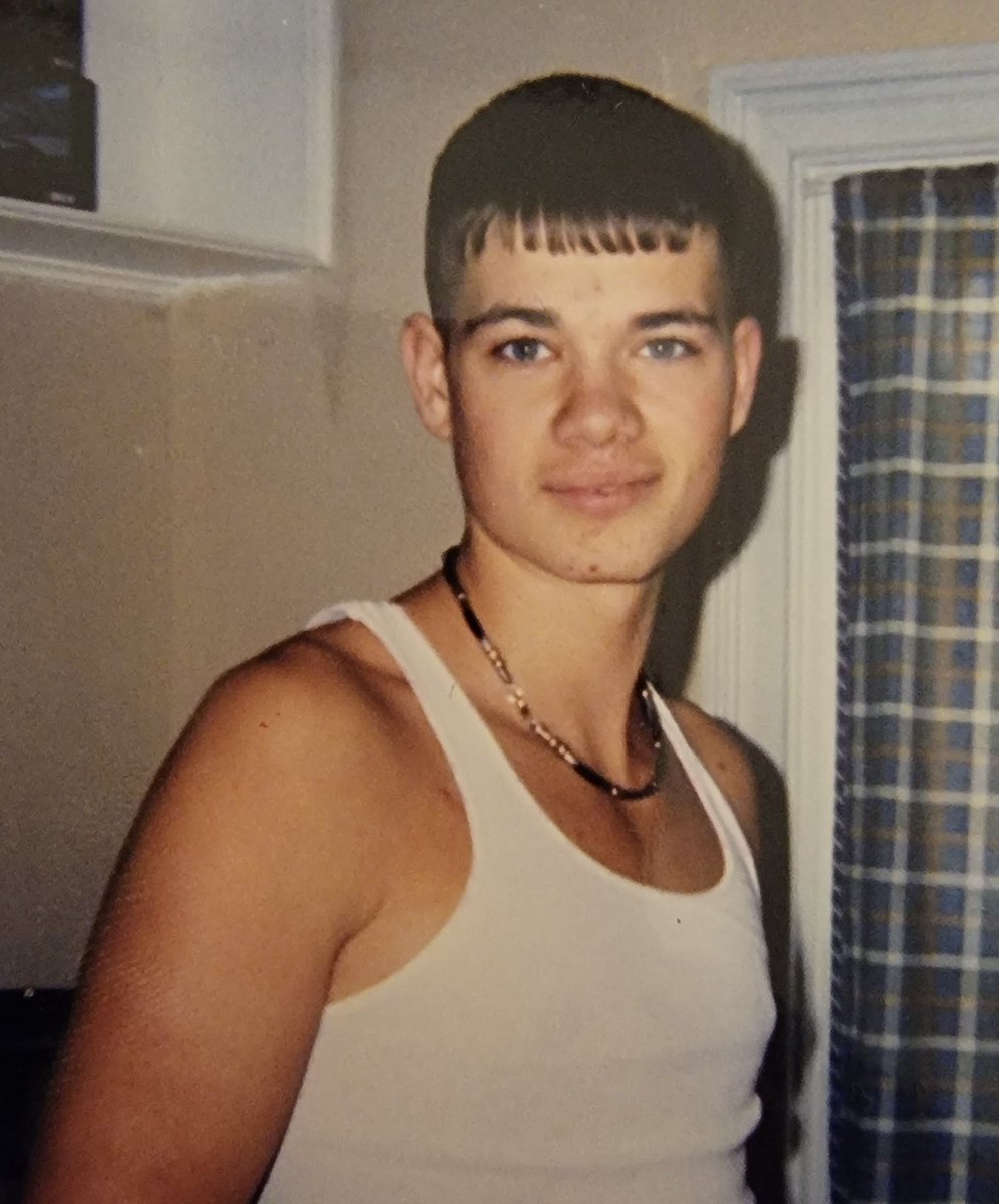 DeliaDAmbra's tweet photo. Today marks 20 years since 17-year-old John Welles was found dead under extremely suspicious circumstances on his family’s property in Arcadia, FL.

#counterclock 
#CCS4
@CounterClockPod 
@audiochuck https://t.co/a8OSCFro3i