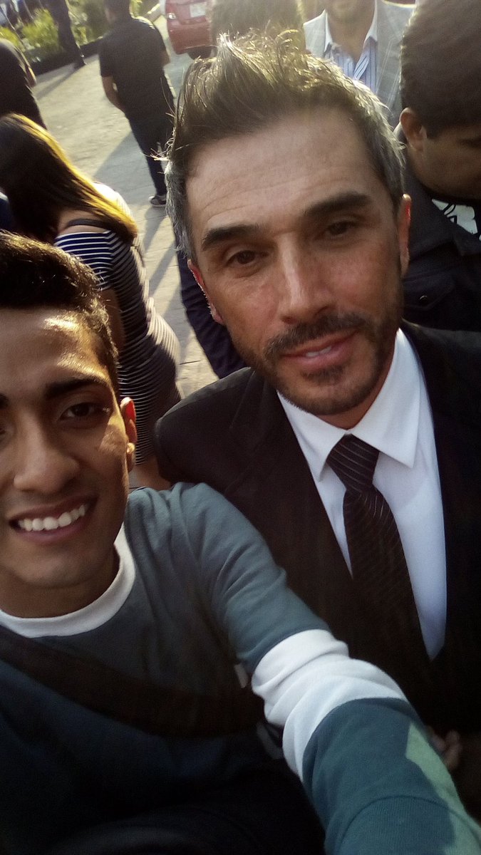 leogr_of's tweet photo. 😈
@LaCasaFamososMx @SergioMayerb
#TeamInfierno #LCDLFMX https://t.co/zRQRxpbiOP