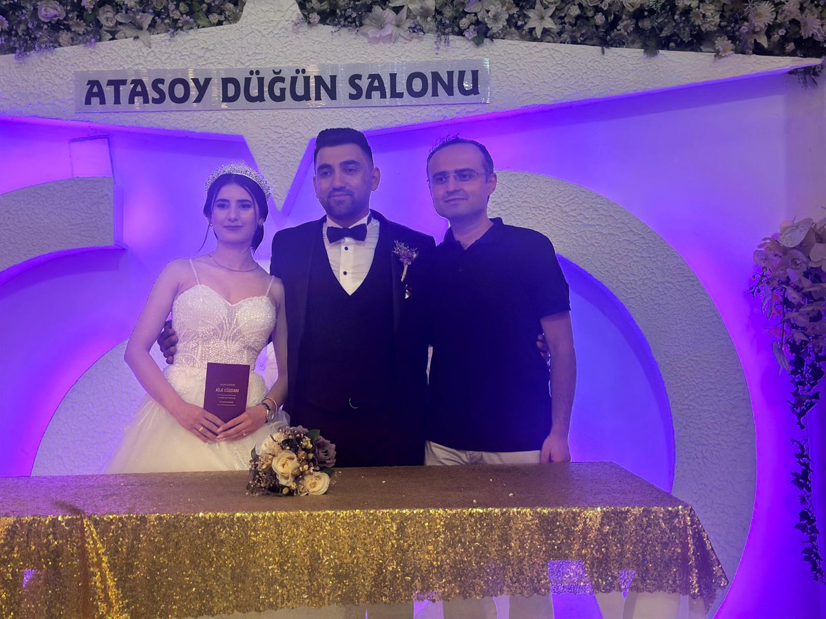 Merkez İlçe Nüfus Müdürlüğünde görevli Bekir bey ile Tuğçe Hanıma bir ömür boyu mutluluklar diliyorum. <a href="/TokatilNufus/">Tokat İl Nüfus ve Vatandaşlık Müdürlüğü</a> <a href="/sefikaygol/">Şefik AYGÖL</a> <a href="/AyyBekir/">Bekir</a>