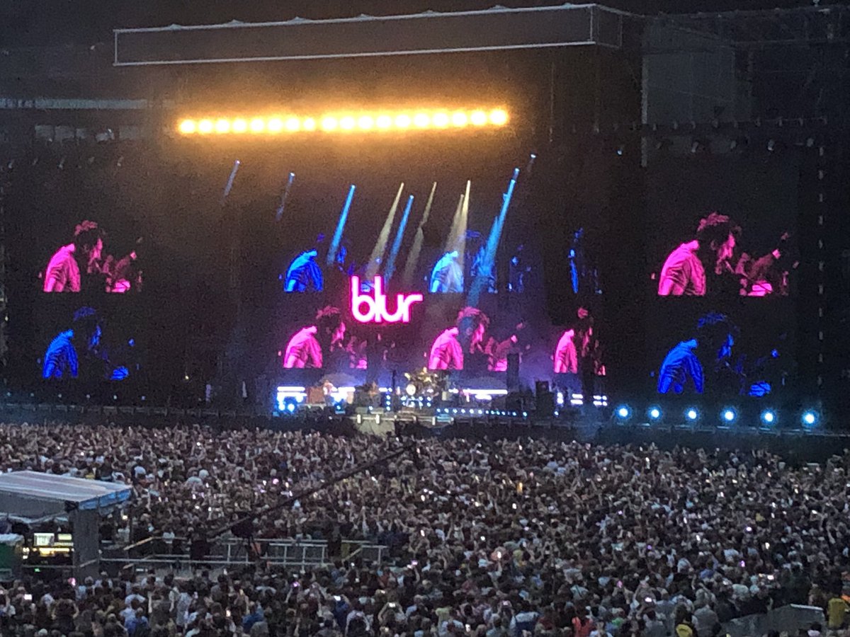 #BlurWembley <a href="/blurofficial/">blur</a>