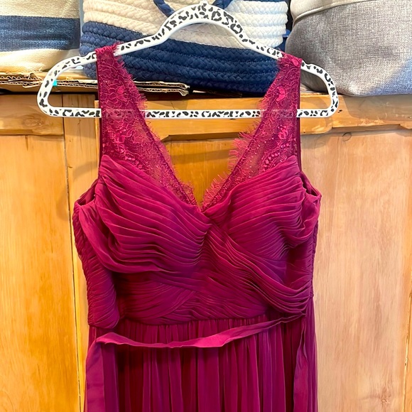 SheldonBullick's tweet photo. So good I had to share! Check out all the items I'm loving on @Poshmarkapp #poshmark #fashion #style #shopmycloset #bhldn #victoriassecret #jcrew: https://t.co/cyEaZKmdlB https://t.co/M9SZv3S3Wl