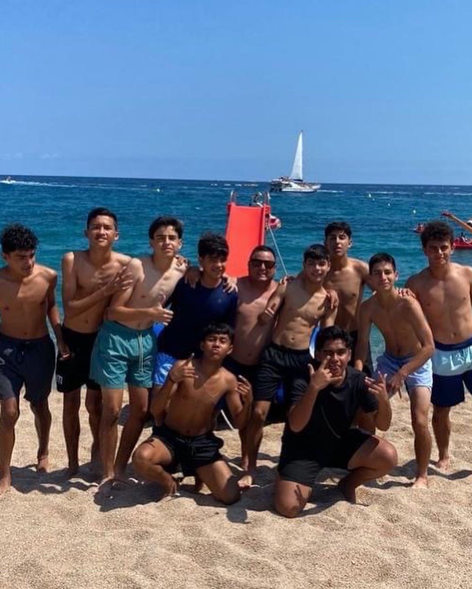 Barcelona Tour with Galácticos FC. Thank you <a href="/FootviaAcademy/">Footvia Academy</a> and <a href="/fit_tournaments/">Footvia International Tournament</a> for a fantastic tourney!