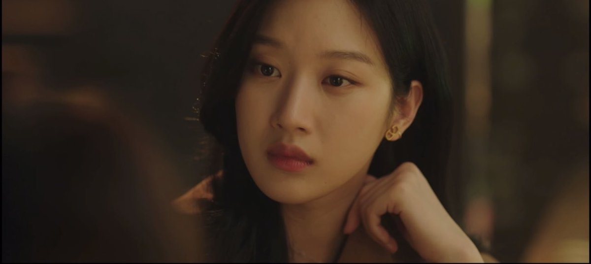 성숙자영이의 딸이 정말 잘 커서
레즈비언 짓을 하고 잇는 것이 믿어지지 않음