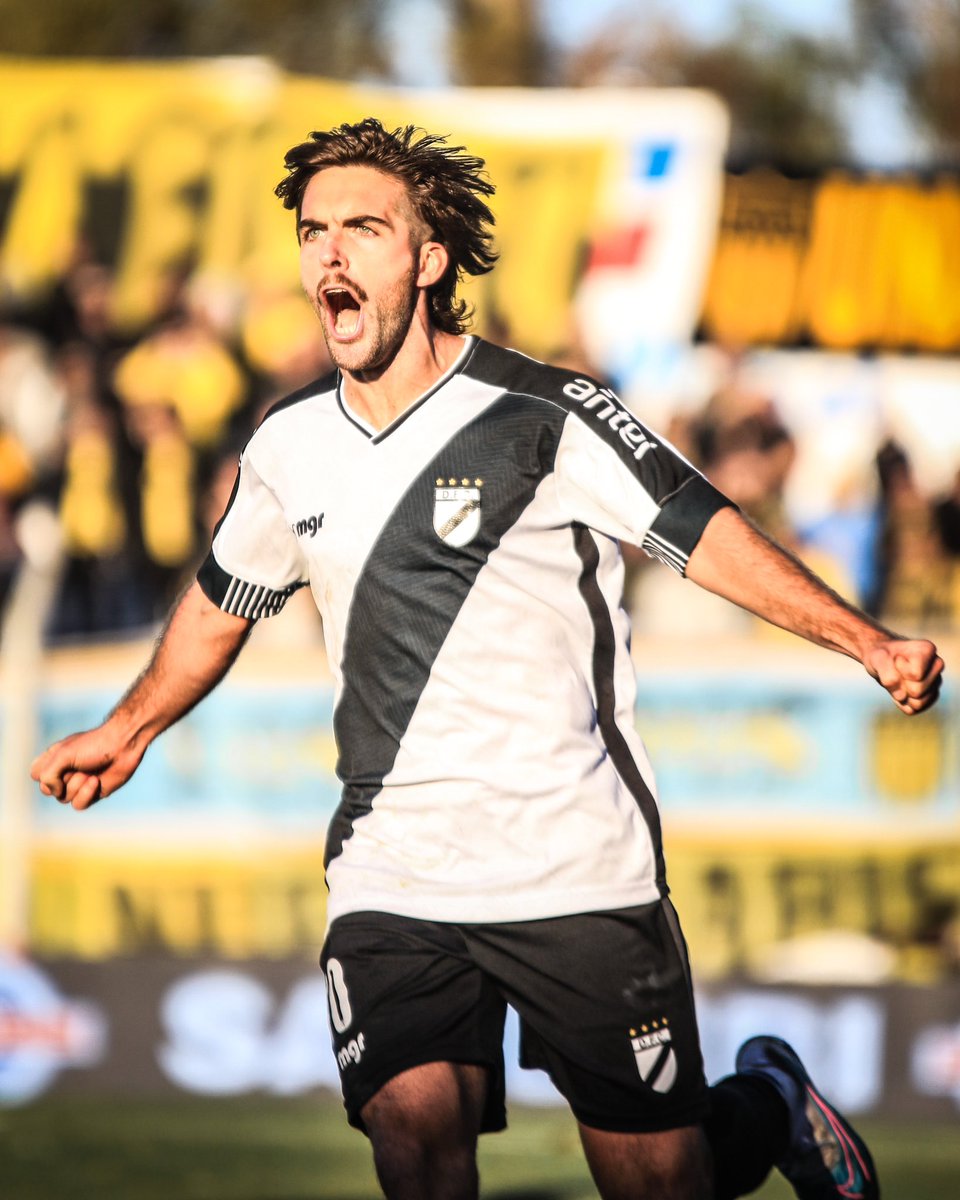 DanubioFC's tweet photo. 😴 𝐓𝐚 𝐬𝐢𝐬𝐢 𝐬𝐡 𝐦𝐢𝐦𝐨 𝐦𝐢𝐦𝐨. https://t.co/sivoKjlNnV