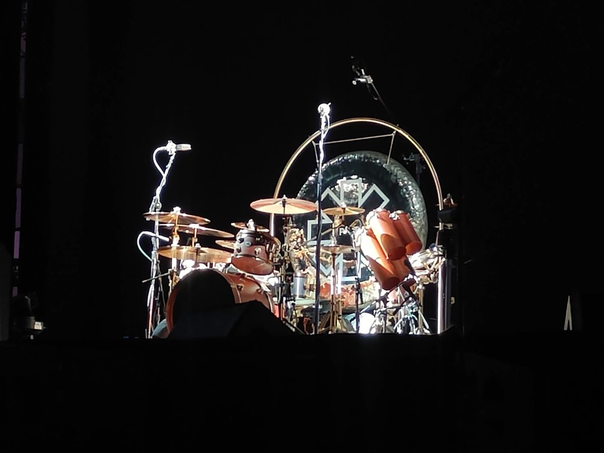 RHCP_Spain's tweet image. 15 minutosssss 🤩 @madcoolfestival @ChiliPeppers