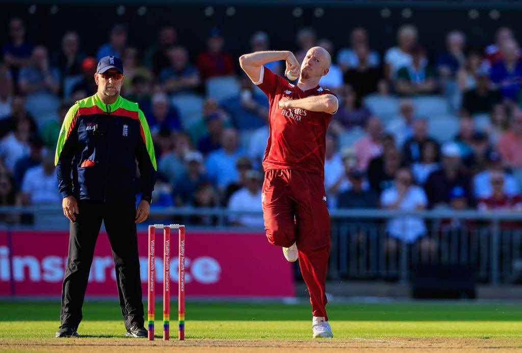 Gutted to have been knocked out last night but beaten by the better team on the night. Loved being part of our t20 campaign this year! We’ll come back stronger next year 🌹🙌