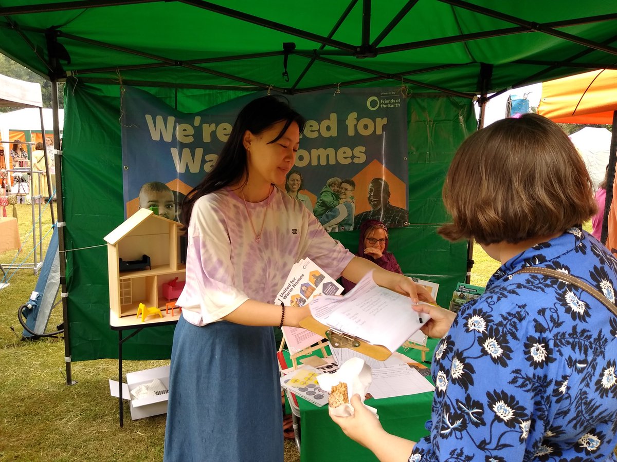 Great session with lots of good conversations about #unitedforwarmhomes at <a href="/WalkleyFestival/">Walkley Festival</a> today, despite some showers 😀 Well done to the organising team!