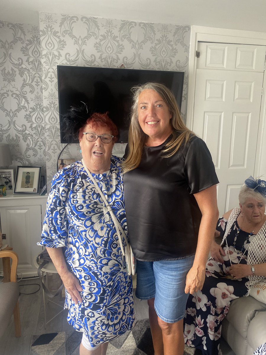 Today I had the pleasure of attending Mrs Sheila Ann Gallifords cocktail party on behalf of @CrumpsallVale It was a pleasure to be invited and they all had a great time @LocalityNorth @mcrlco @cushtylou #laughterkeepsyouyoung