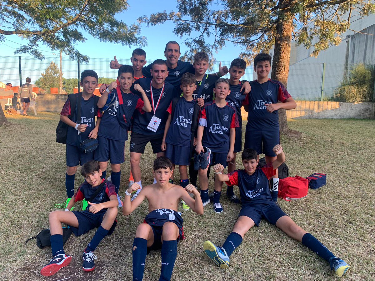trescolumnascd's tweet photo. 🏆Adrep Cup 2023

Finaliza la fase de grupos para el Infantil y el Juvenil.

El infantil se clasifica a semifinal como mejor segundo clasificado, mientras que el juvenil finaliza en quinta posición y jugará el 9-10° puesto.

Suerte Chicos 🍀🍀 https://t.co/ec6TCPjDF0