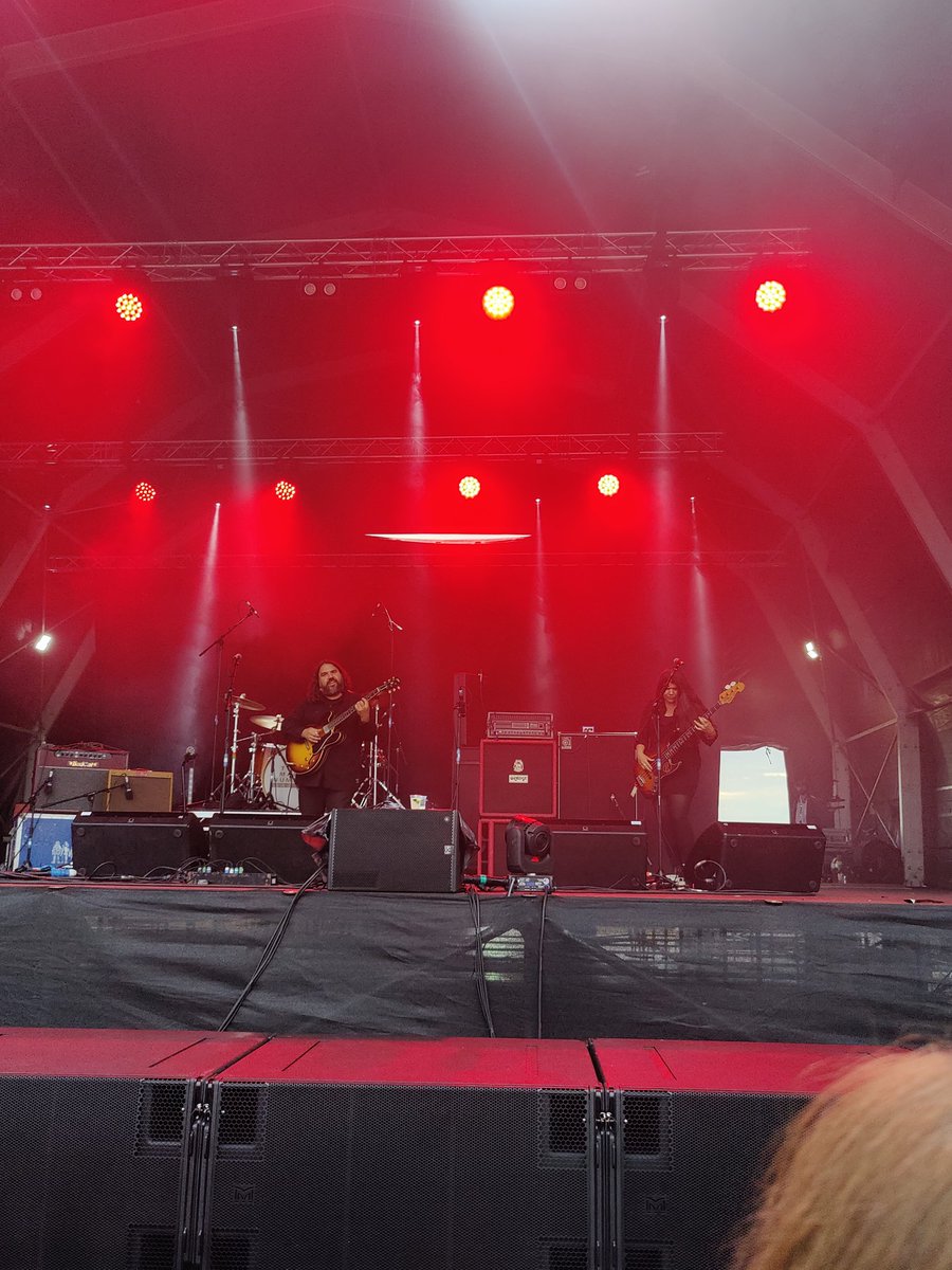 kattdaawg's tweet photo. OMG @themagicnumbers were incredible at the #tallships! Proper relived my teenage years singing Michele's parts at the top of my lungs 🤘 https://t.co/YlmkMRtCG8