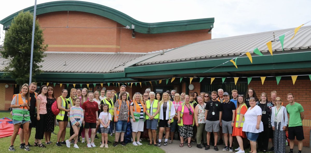 Malfest 23☀️ || Whether school staff, sponsors, past pupils, parents, local councillors, volunteers, event providers or contractors (literally digging us out of a hole) your magic made a difference. 

Today, you made the world a little brighter in the life of our children. 

From