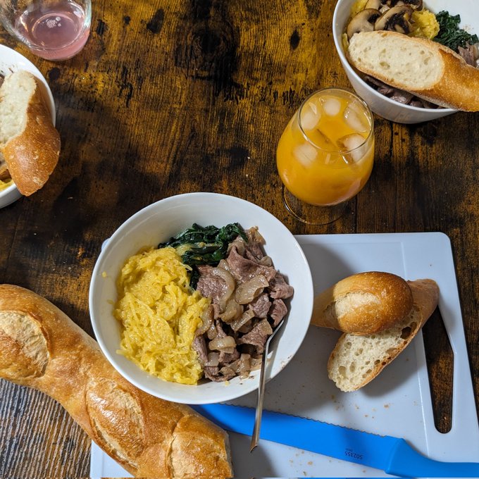 Steak &amp; onions, spaghetti squash, and spinach 😍🥰🤤 https://t.co/vhvShUrTf5<a href="/tag/icecream"class="tags"><span>#icecream</span></a><a href="/tag/food"class="tags"><span>#food</span></a><a href="/tag/dessert"class="tags"><span>#dessert</span></a><a href="/tag/funny"class="tags"><span>#funny</span></a><a href="/tag/comedy"class="tags"><span>#comedy</span></a><a href="/tag/humor"class="tags"><span>#humor</span></a>