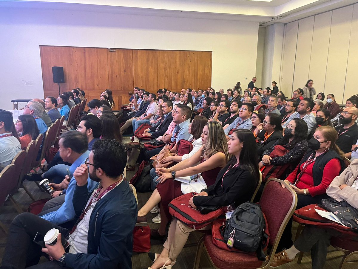 SIAPBMoficial's tweet photo. Algunos recuerdos de nuestra participación en el XLIX Curso de Actualización en #Anestesiología y #MedicinaPerioperatoria. Una gran oportunidad que nos brindó
@COMEXANEAC para llevar a nuestros colegas los últimos avances en cuanto a #PatientBloodManagement se refiere.
#COMEXANE https://t.co/35pwyTZ1t9