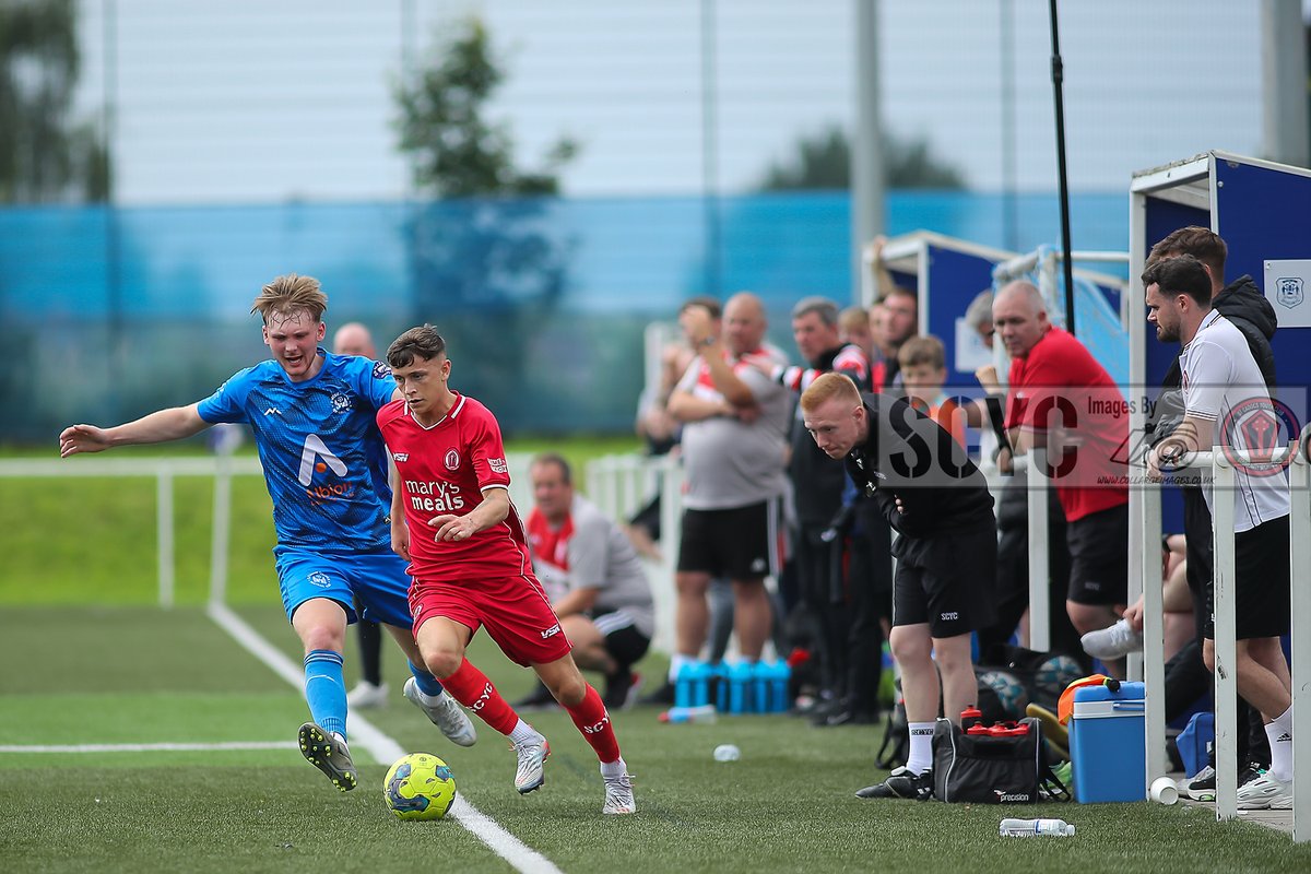 CollargeImages's tweet photo. Its all about attention to detail! @MartinFellowes keeping a watchful eye on proceedings during @StCadocsSeniors 3rd #PreSeason2023 game #SCYC #OneTeamOneGoal #KeepingAnEye #AttentionToDetail https://t.co/YRsisKs7m0