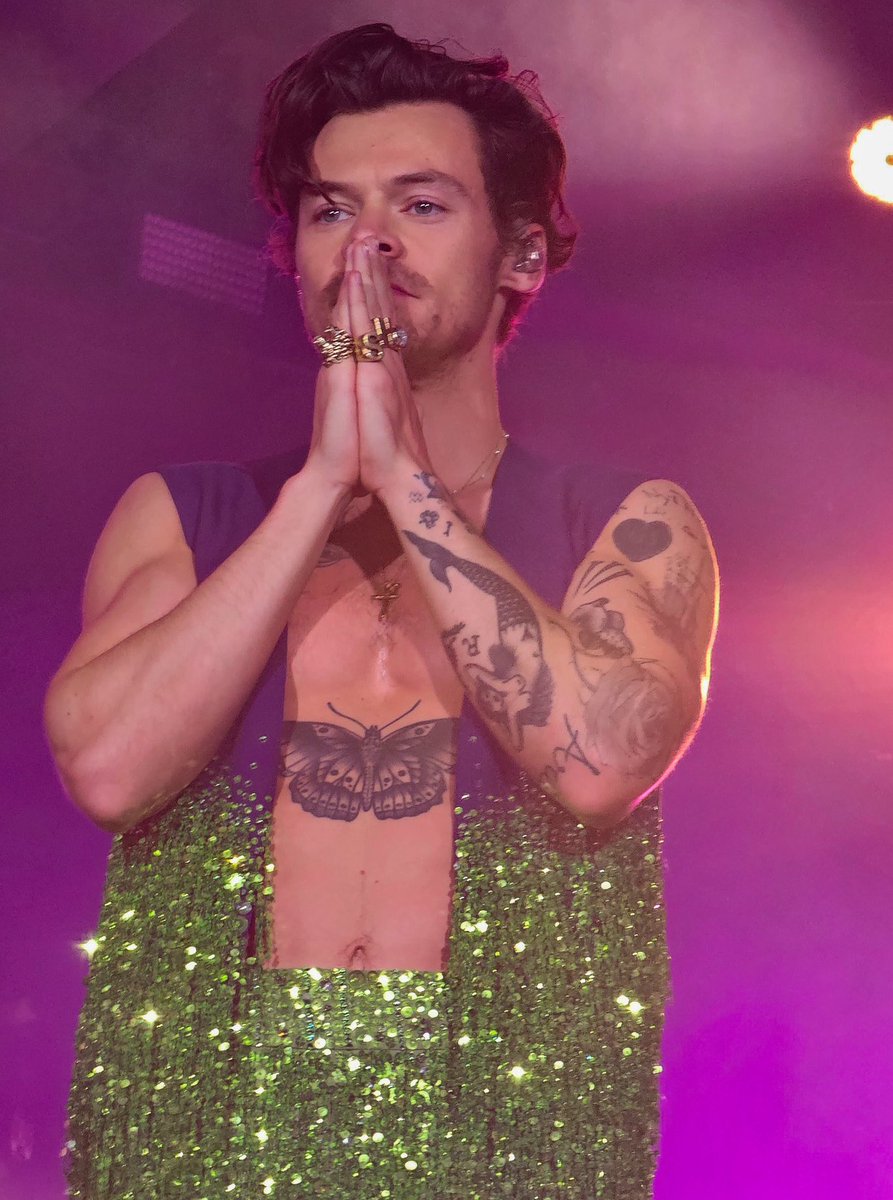 . (@stylesarchlve) on Twitter photo 