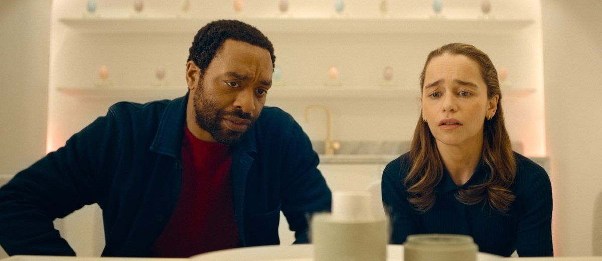 celinde_louisa's tweet photo. New promotional screenshots of Emilia Clarke's upcoming film, The Pod Generation. PART 3.

Source provided by a friend of mine.

#emiliaclarke #thepodgeneration https://t.co/6mcznk2w9T