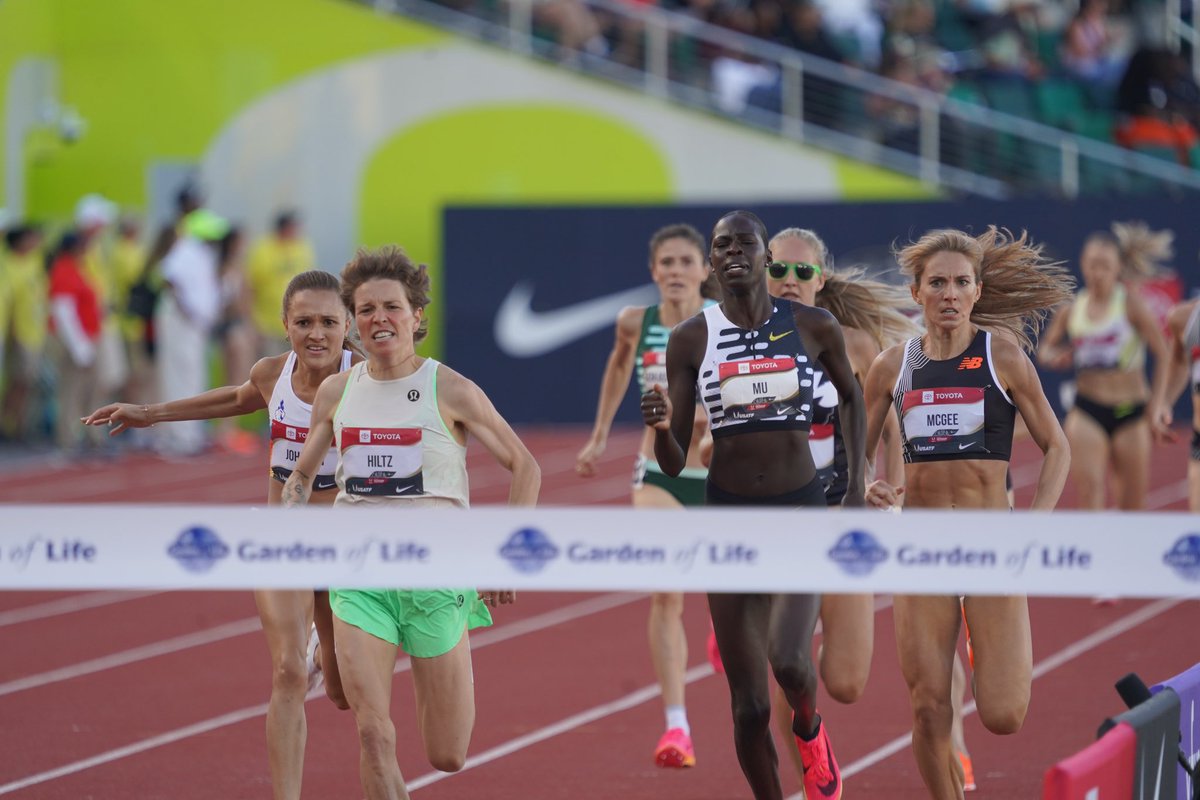 FloTrack's tweet photo. Nikki Hiltz with the big finish! 

@Nikki_Hiltz claims first U.S. title in the women’s 1,500m at USA Outdoors and clocks a time of 4:03.10, slipping past @athiiing in the final meters. 

🥈Mu, though, with a tremendous race in 4:03.44. 
🥉Cory McGee, 4:03.48 https://t.co/ggw8Bm8RFa