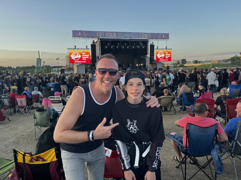 First metal concert for Jett! #robzombieatmystic