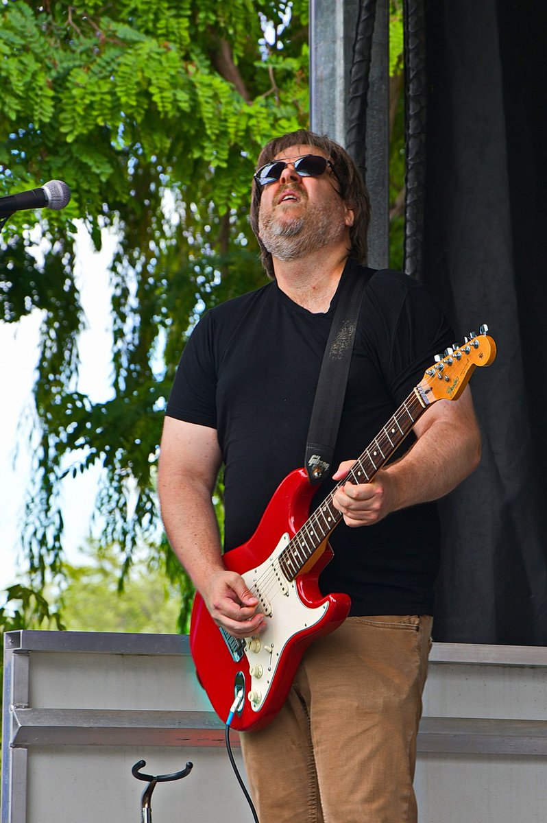 LVerholt's tweet photo. Lidt nye guitarfjæs-billeder fra dagens musikbegivenhed i Millenium Park i Peterborough. https://t.co/PmsLmtgZS8