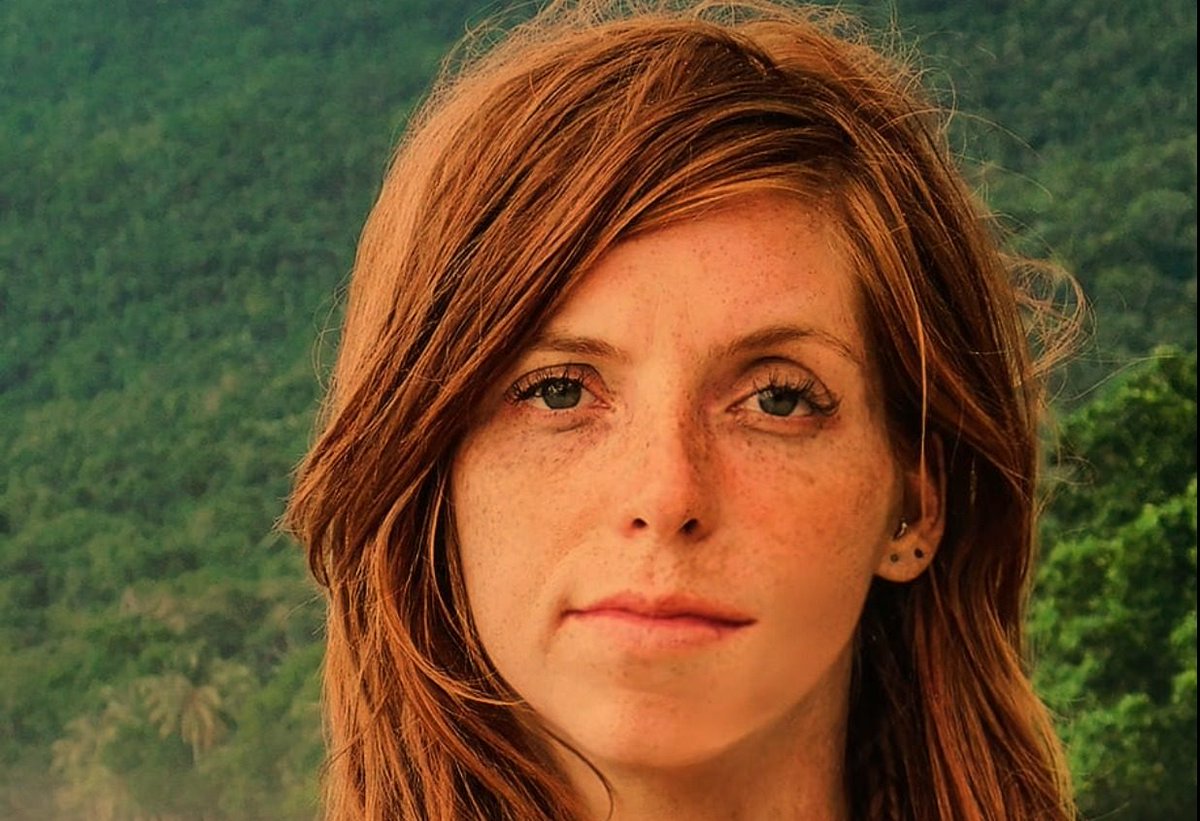 BlueSkyHippie's tweet photo. @AnnaKendrick47 found your twin on @NakedAndAfraid https://t.co/QH3mb7Tj5R