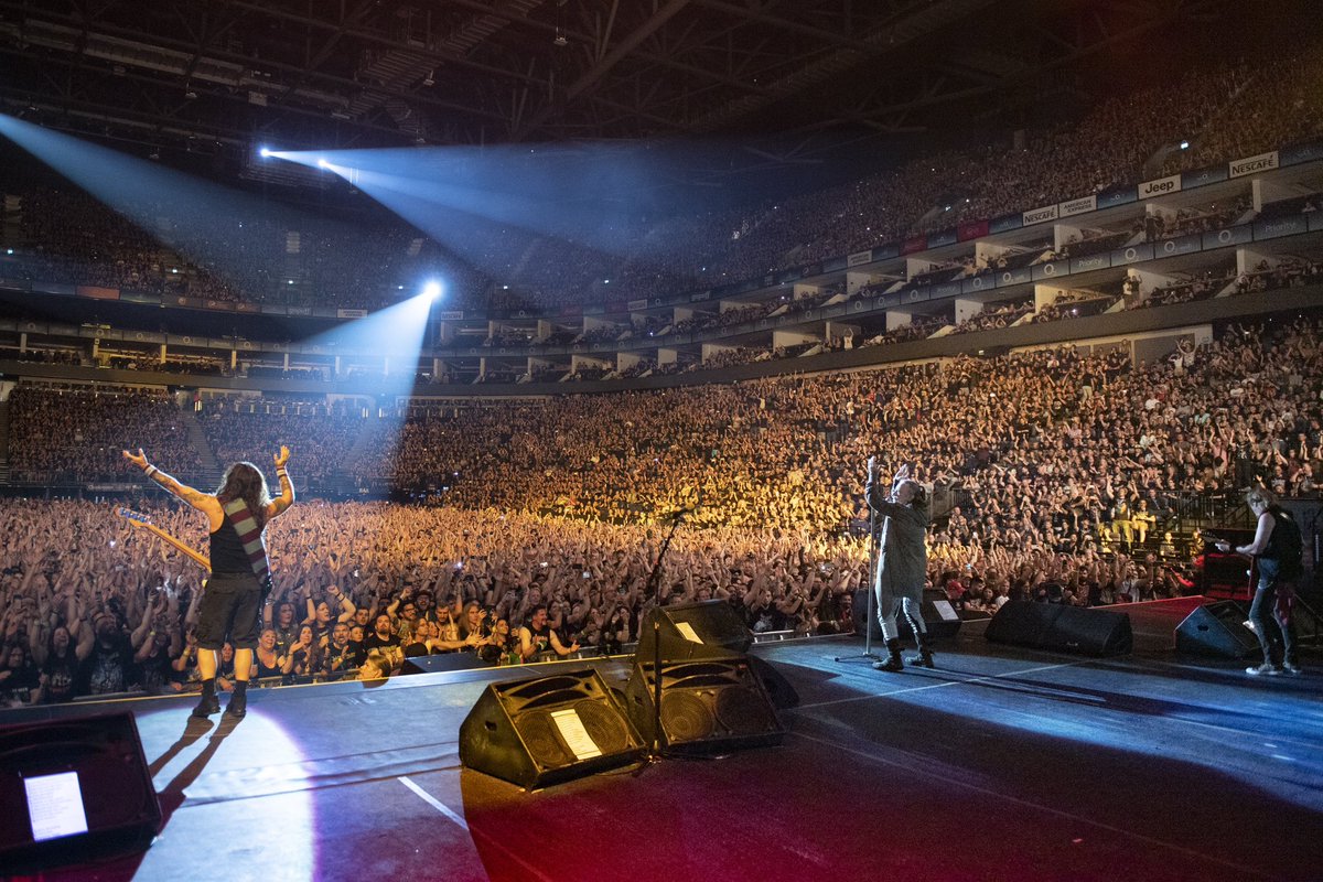 IronMaiden's tweet photo. Show 2 of 2… ✅ Thank you London!

#IronMaiden #TheFuturePastTour #London #McMurtrie https://t.co/XWe4Swz6E1