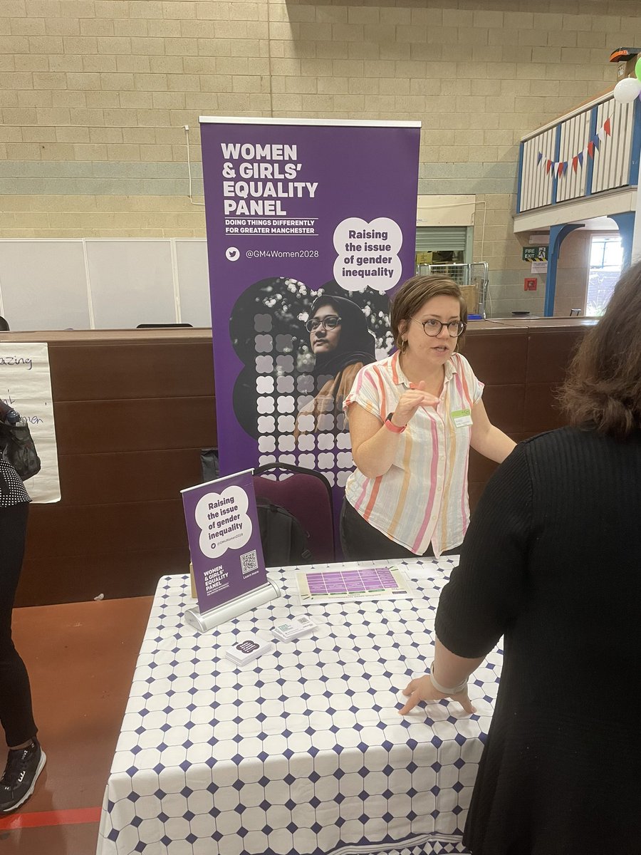 CMBoggiano's tweet image. Some of the fabulous women’s groups at the @GM4Women2028 #Dialogue, #Deeds &amp;amp; #Determination event in #Oldham today! 
@QBCPankhurst @PankhurstCentre @Your_Stimulus @InspireOldham @soc_researcher @austerityalters @AherneVal @MWomensAidCEO