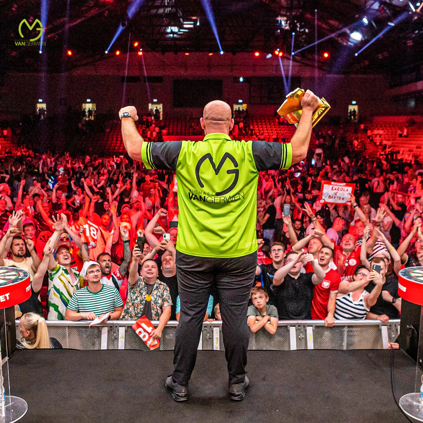 Michael Van Gerwen on Twitter "𝐖𝐇𝐀𝐓 𝐀 𝐅𝐀𝐍𝐓𝐀𝐒𝐓𝐈𝐂 𝐅𝐄𝐄𝐋𝐈𝐍𝐆! 🏆 After a