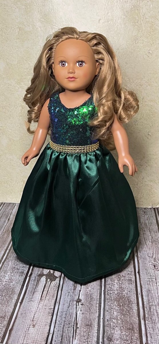 and_beanie's tweet photo. Back In Stock 18in Emerald Green Blue Purple Iridescent Sequin &amp; Silk Maxi Party Doll Dress Is Handmade For American Dolls &amp; Other 18in Dolls #ourgenerationdoll #dollpartydress #iridescentdolldress #emeraldsequinquincedolldress #greensequindress https://t.co/KtvZhsIwlu https://t.co/UMdYISUWa0
