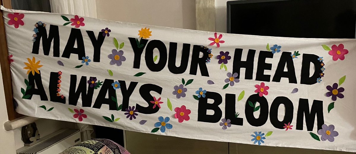 seresounds's tweet photo. 🌺🌸La scenografia di Cattolica e il mio cartellone dell’Arena 🌼🌻 https://t.co/badmlJ4HRG
